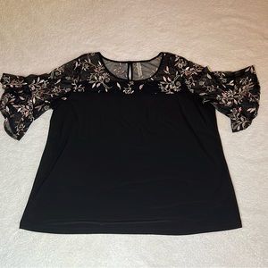 Per-Seption Women Blouse size 3X black w/soft pink floral